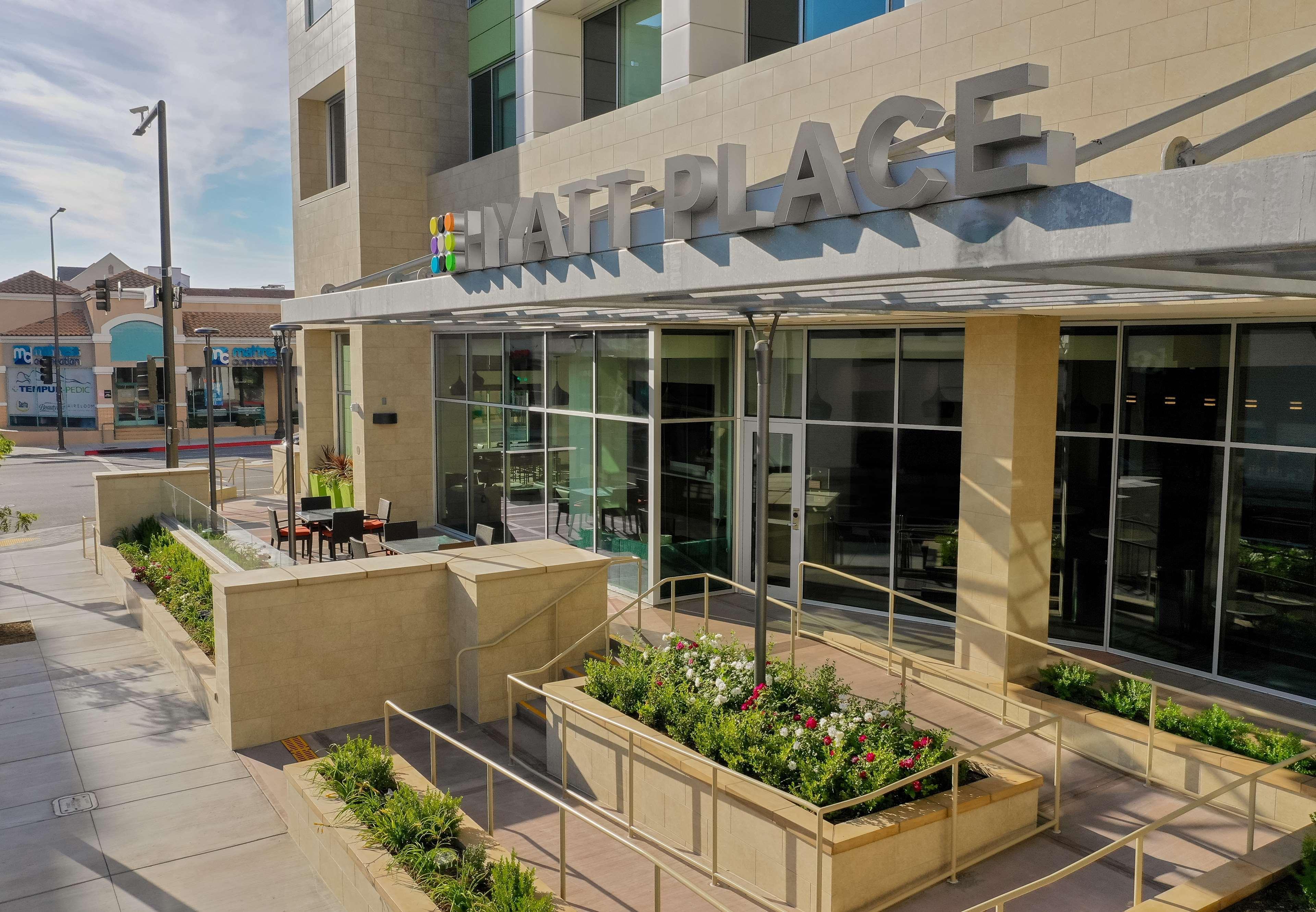 Hyatt Place Glendale/Los Angeles Dış mekan fotoğraf