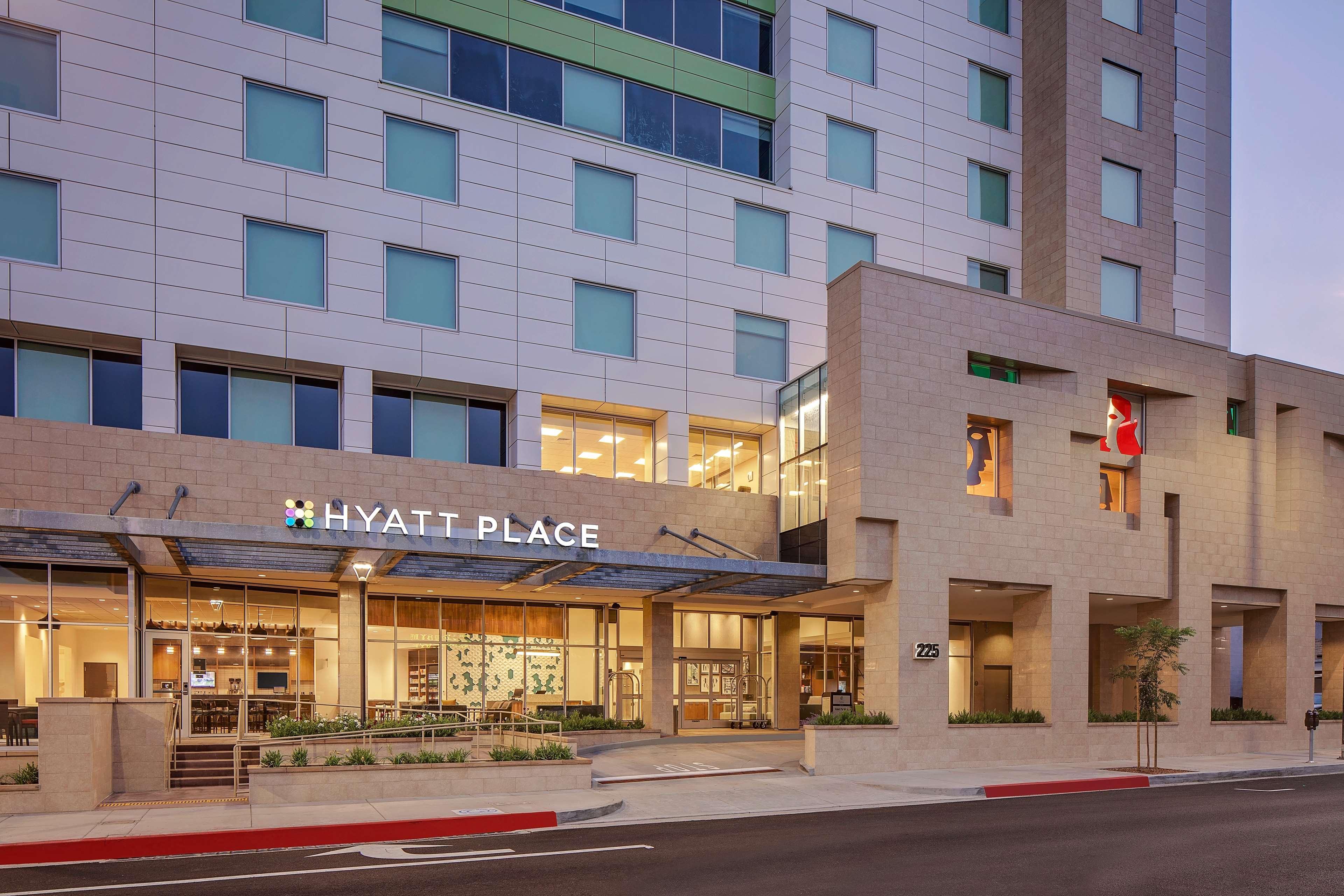 Hyatt Place Glendale/Los Angeles Dış mekan fotoğraf